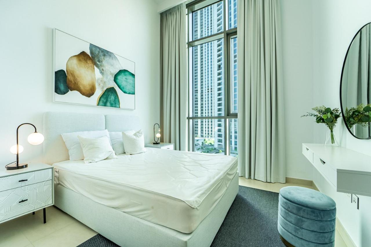 Downtown Views, Downtown Dubai - Mint Stay Экстерьер фото